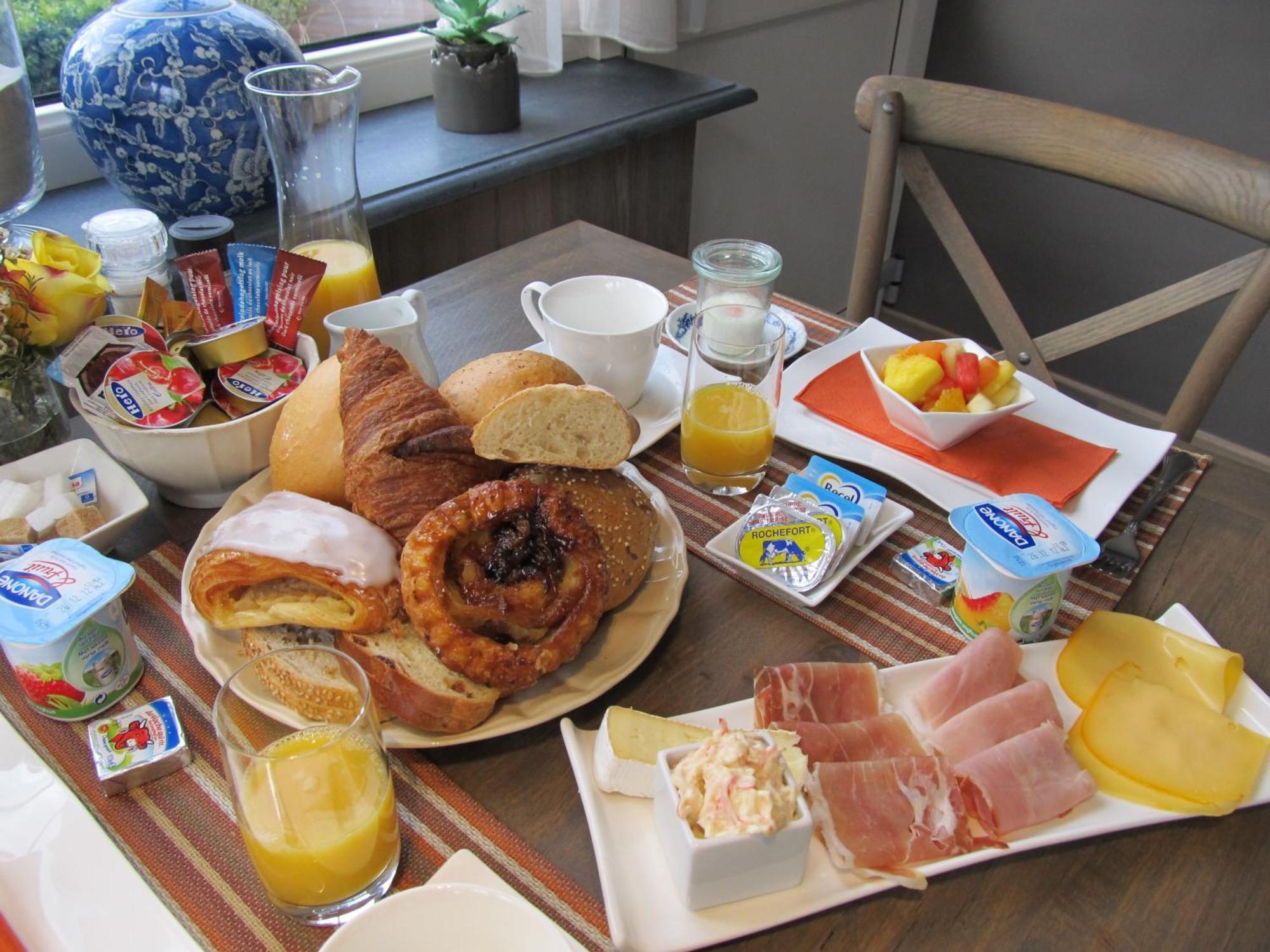 Boutique Hotel Het Bloemenhof บรูจส์ ภายนอก รูปภาพ
